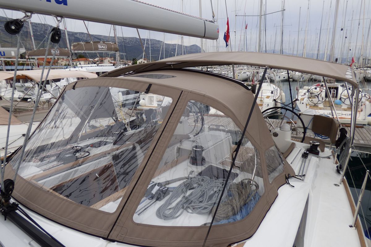 Deck of Geronimo, a Jeanneau Sun Odyssey 519 sailboat at Grad Kaštela, Croatia