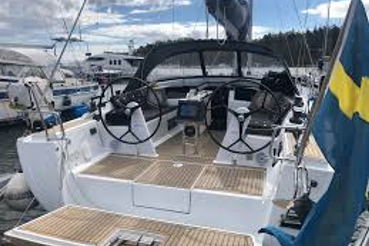 Exterior view of FOURTEEN, a Hanse Yachts Hanse 388 sailboat at Fisksätra, Sweden