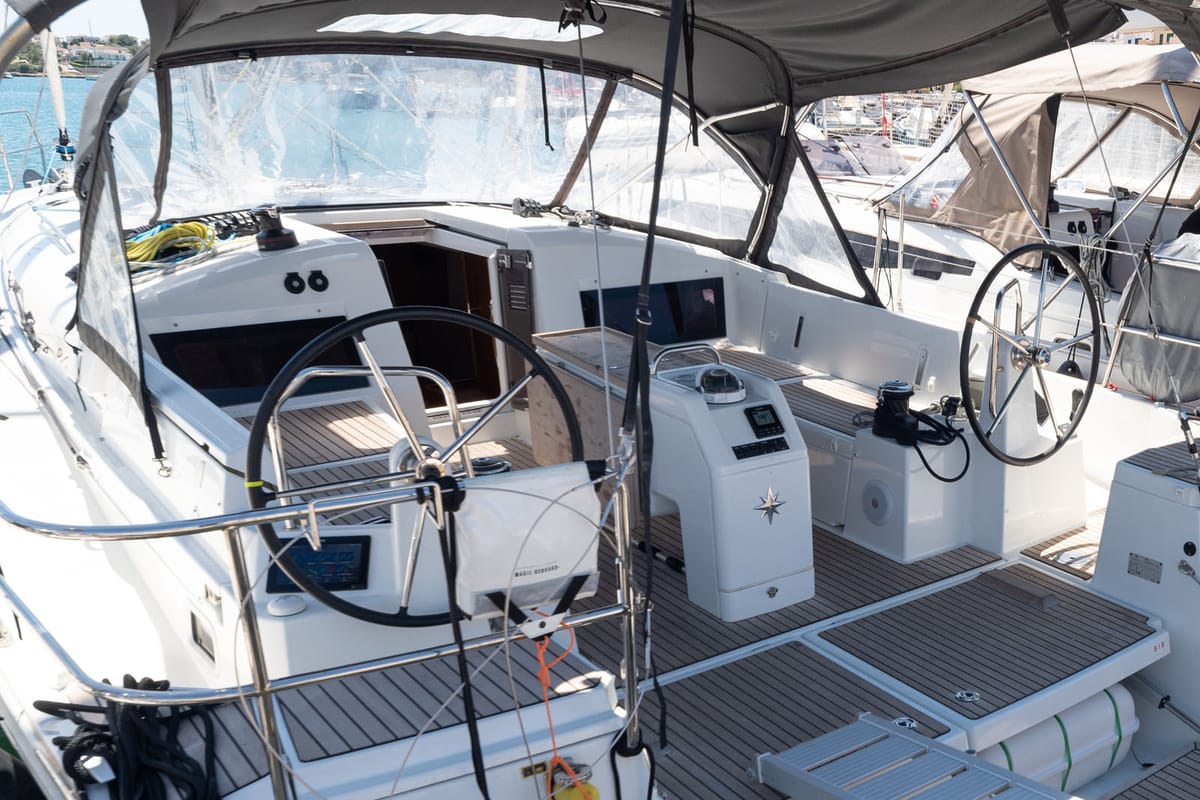 Cockpit of Free Elli, a Jeanneau Sun Odyssey 440 sailboat at Felanitx, Spain