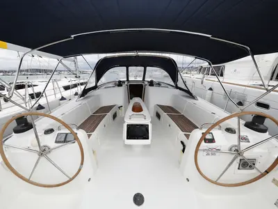Cockpit of Kristina II, a Beneteau Cyclades 50.5 sailboat at Općina Sukošan, Croatia