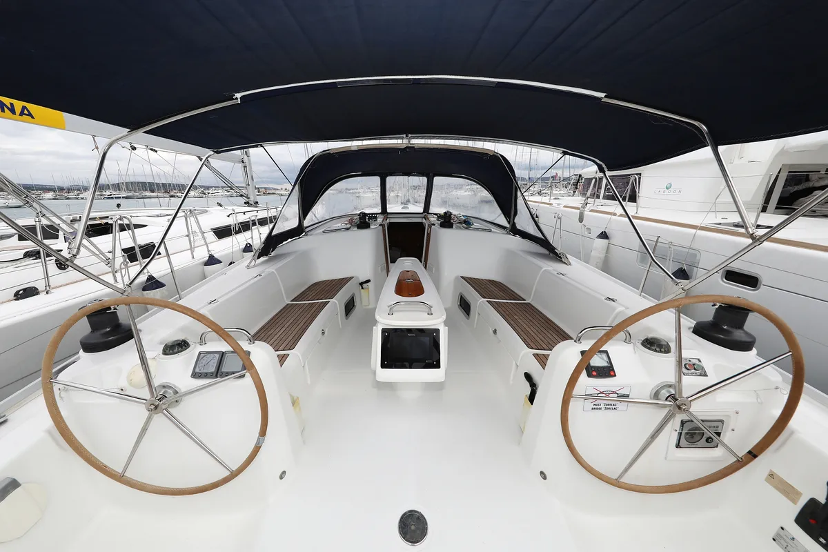 Cockpit of Kristina II, a Beneteau Cyclades 50.5 sailboat at Općina Sukošan, Croatia