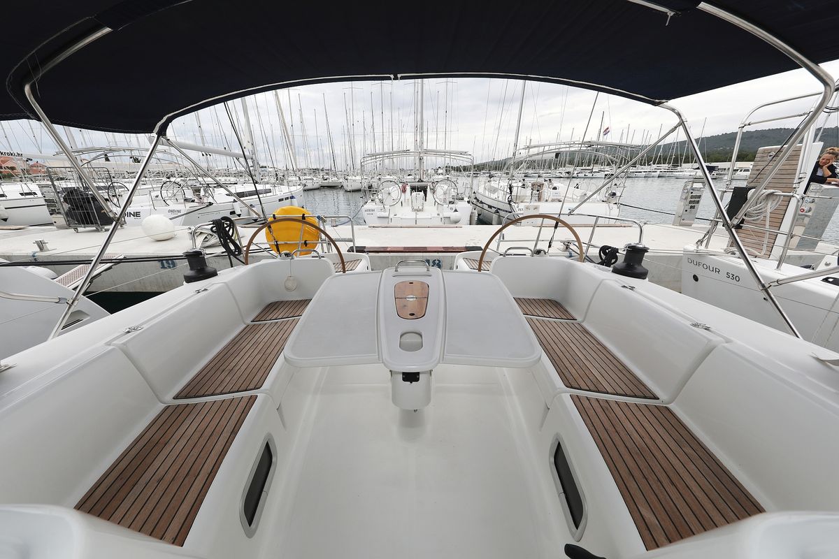 Cockpit of Kristina II, a Beneteau Cyclades 50.5 sailboat at Općina Sukošan, Croatia