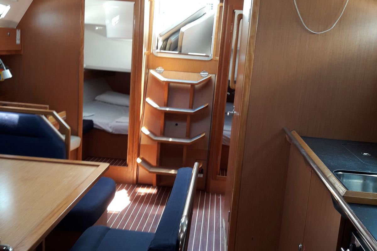 Salon of Canenas, a Bavaria 40 Cruiser S sailboat at Sami Municipal Unit, Greece