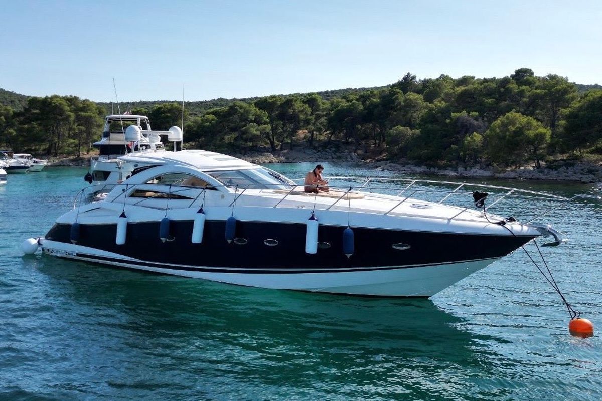 Exterior view of Polly, a Sunseeker Portofino 53 motorboat at Općina Rogoznica, Croatia
