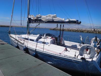 Cabin on Escapade, a Elan 333 sailboat at Poole, United Kingdom
