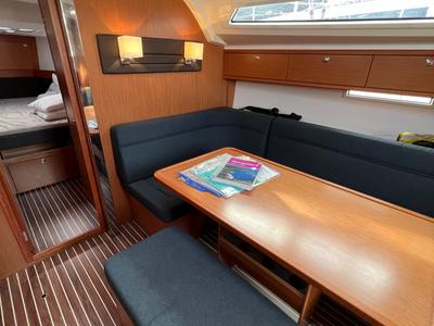Salon of Eleven, a Bavaria C38 sailboat at Fisksätra, Sweden