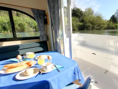 Salon of Caprice - Comfort 36, a Cygnet Caprice motorboat at Hessel, United States