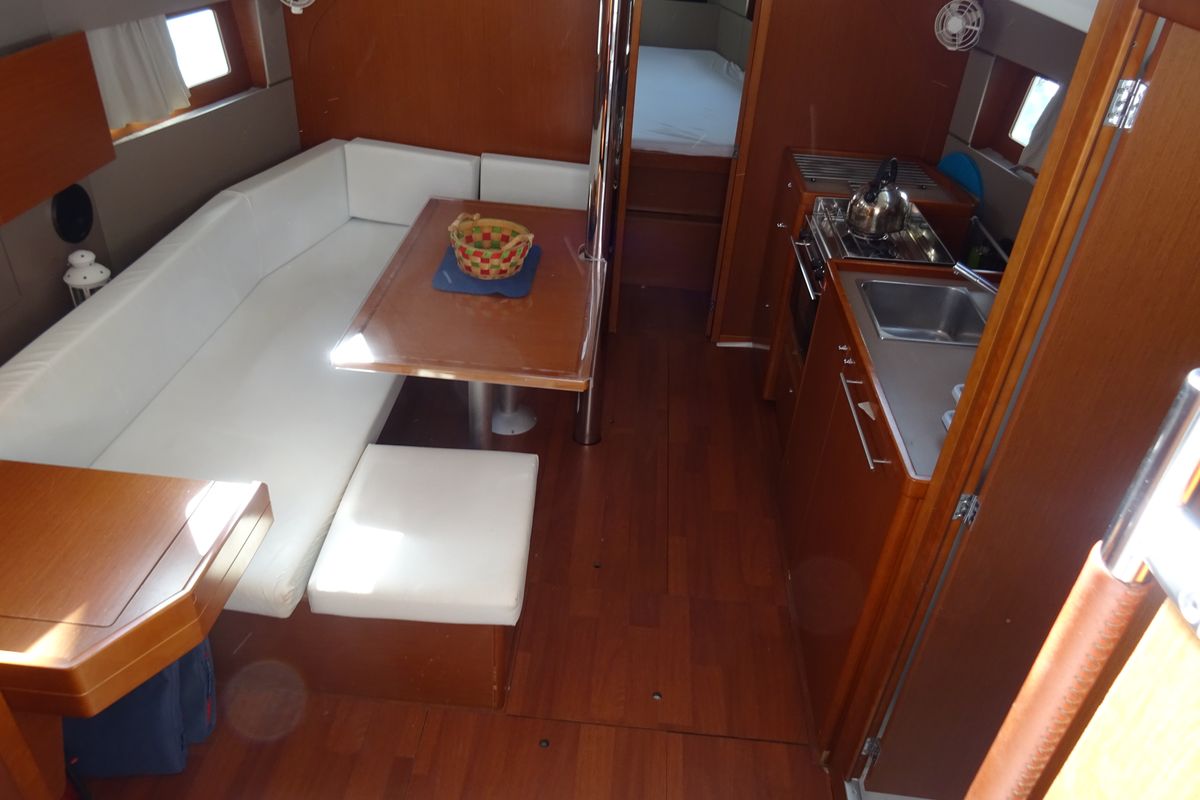Salon of Karavas, a Beneteau Oceanis 38 sailboat at Athens, Greece