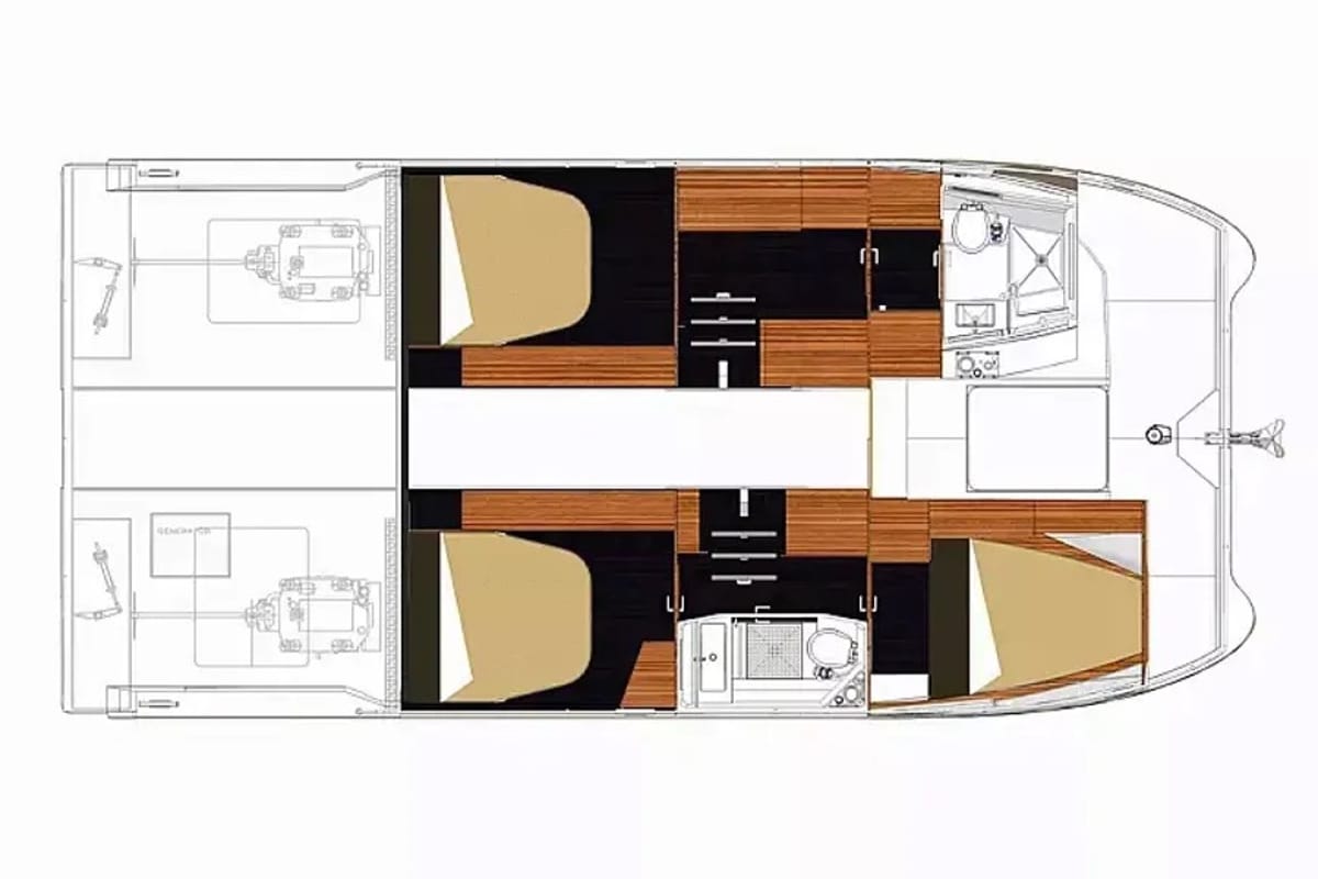 Floor plan of Rossinante, a Fountaine Pajot MY37 catamaran at Cogolin, France