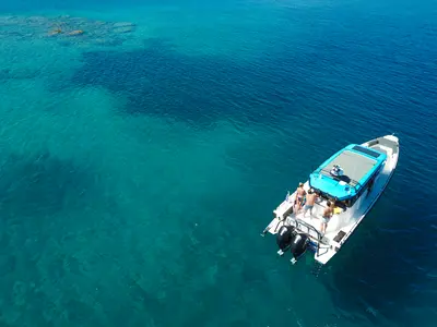 Deck of TRAVERSO, a Axopar 37 XC Cross Cabin motorboat at Gouvia, Greece