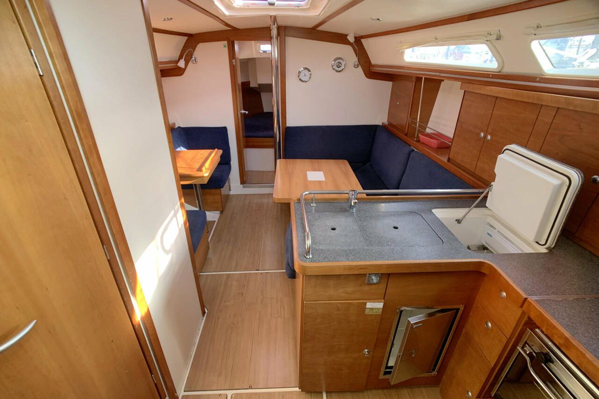 Salon of Ronja, a Hanse Yachts Hanse 370 sailboat at Barth, Germany