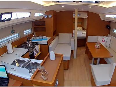 Salon of Evelina, a Jeanneau Sun Odyssey 410 sailboat at Lavrion - Olympic Marine