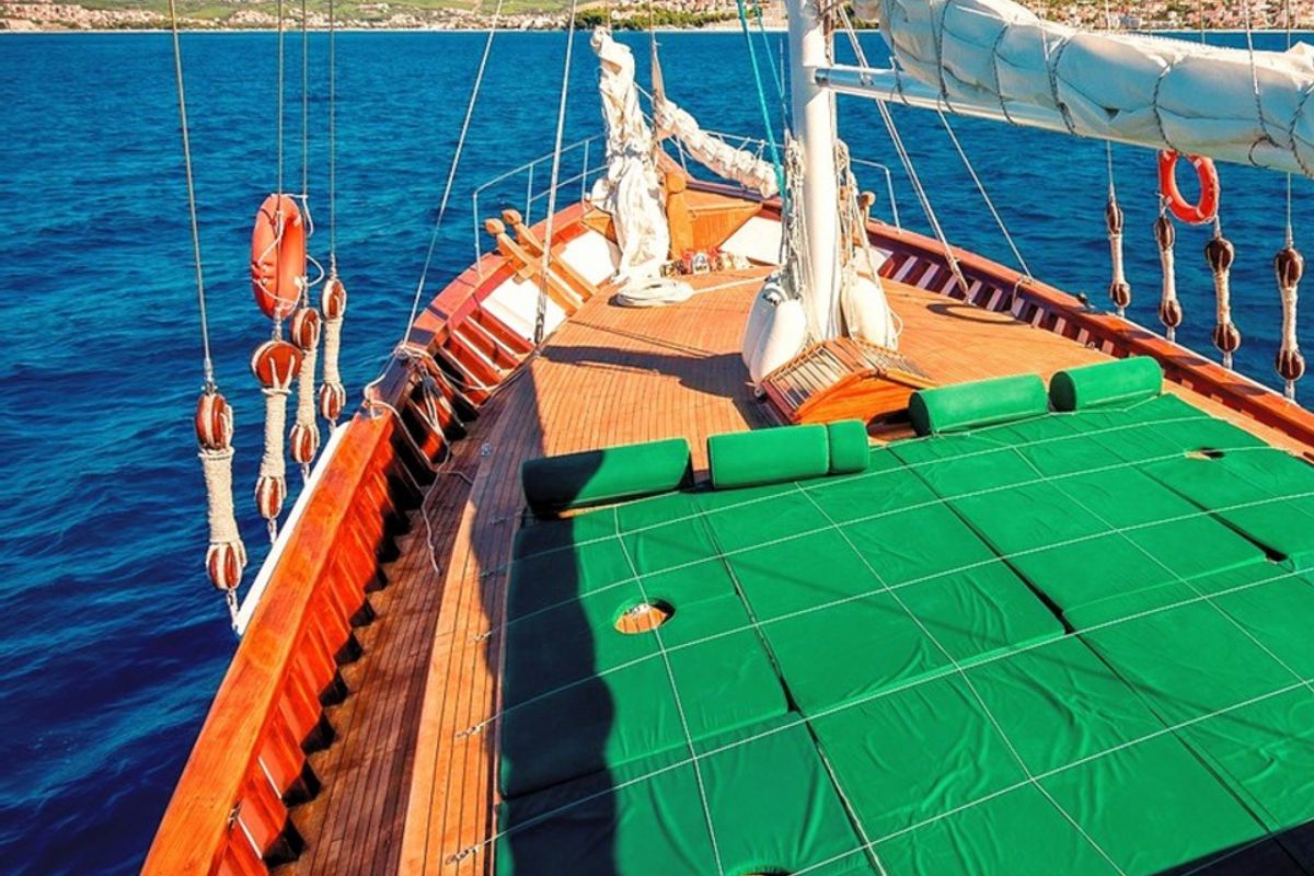 Deck of Alisa, a Aegean Yacht Alisa yacht at Stobreč, Croatia