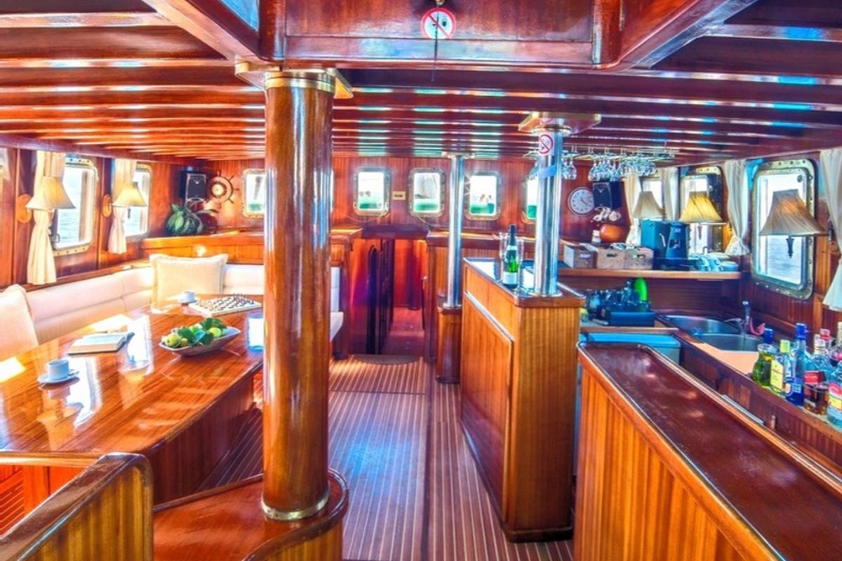 Salon of Alisa, a Aegean Yacht Alisa yacht at Stobreč, Croatia