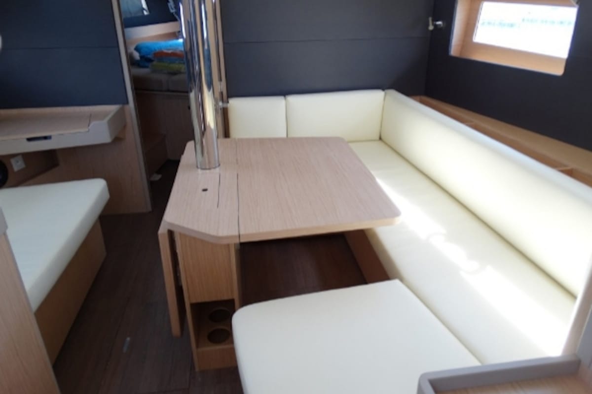 Salon of Kos 41.4, a Beneteau Oceanis 41.1 sailboat at Volos Municipality, Greece
