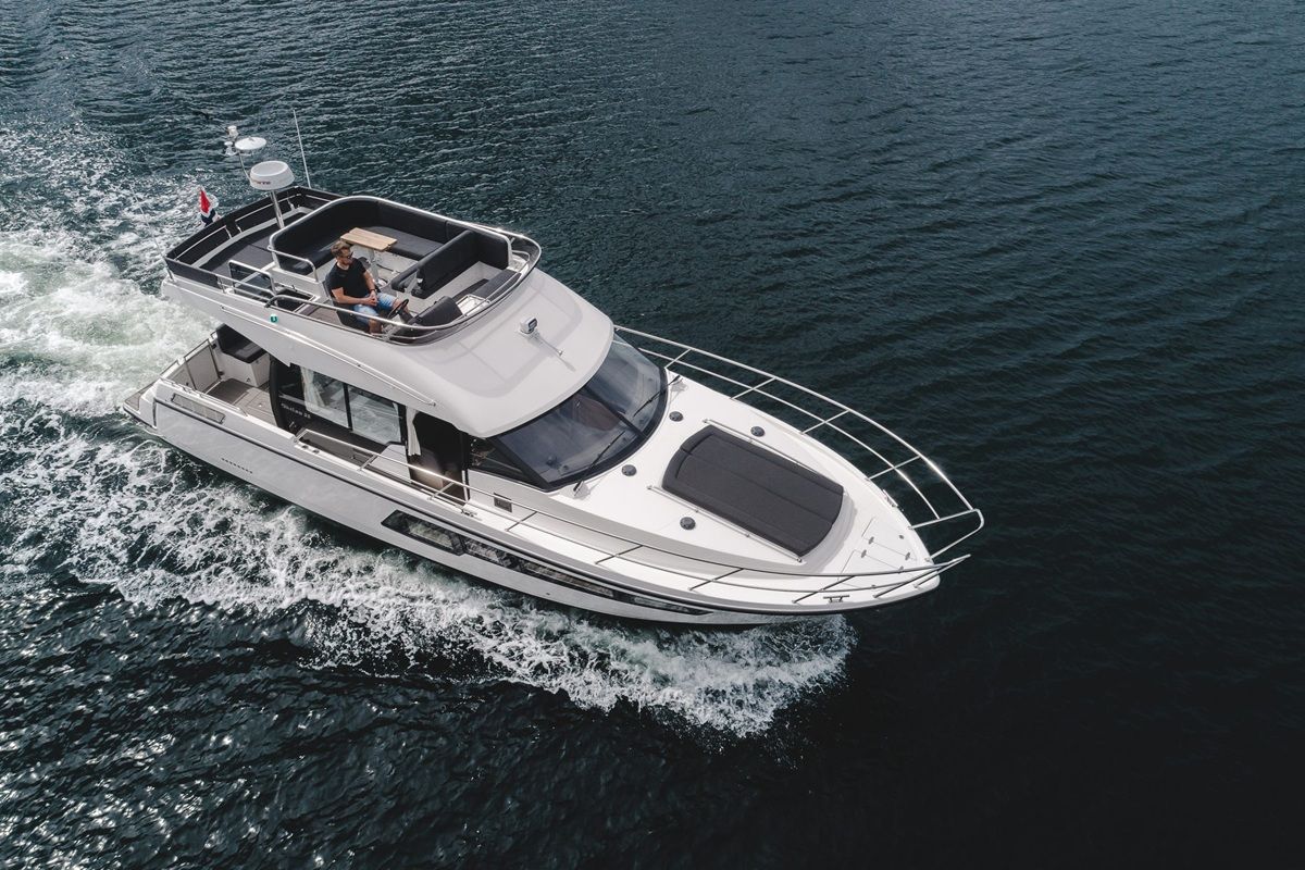 Exterior view of No Name, a Viknes Skilso 39 FLY yacht at Općina Sukošan, Croatia