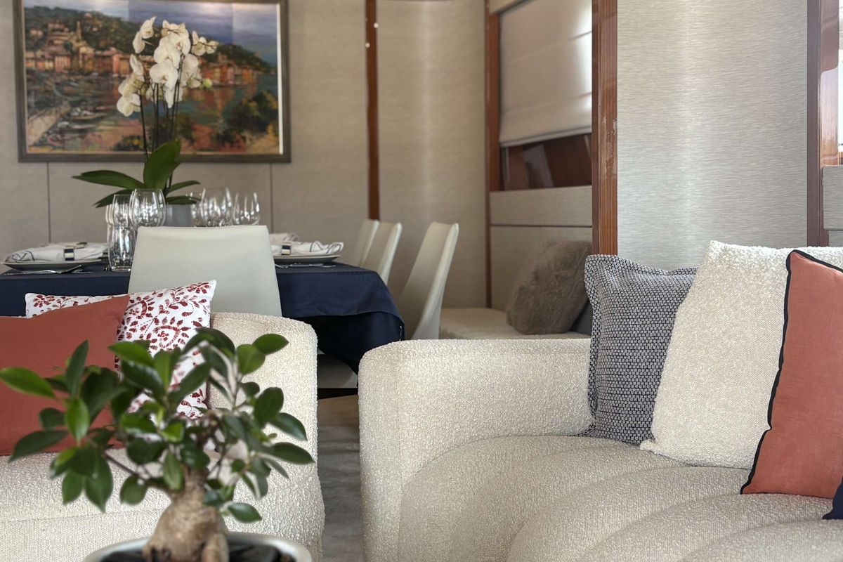 MAMMA'S, a Sanlorenzo San Lorenzo SL 82 yacht at Athens, Greece