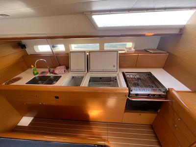 Galley of KATRINA, a Jeanneau Sun Odyssey 509 sailboat at Općina Sukošan, Croatia
