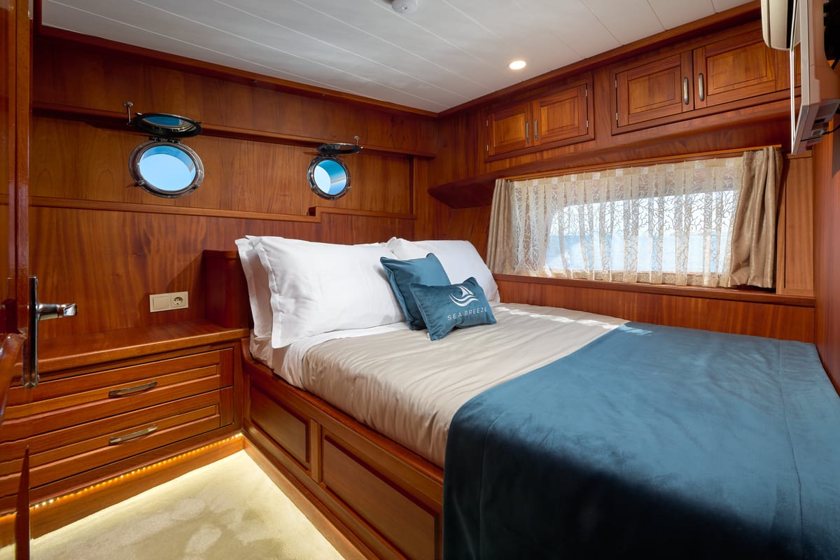 Cabin on SEA BREEZE, a Gulet Gulet gulet at Dubrovnik, Croatia