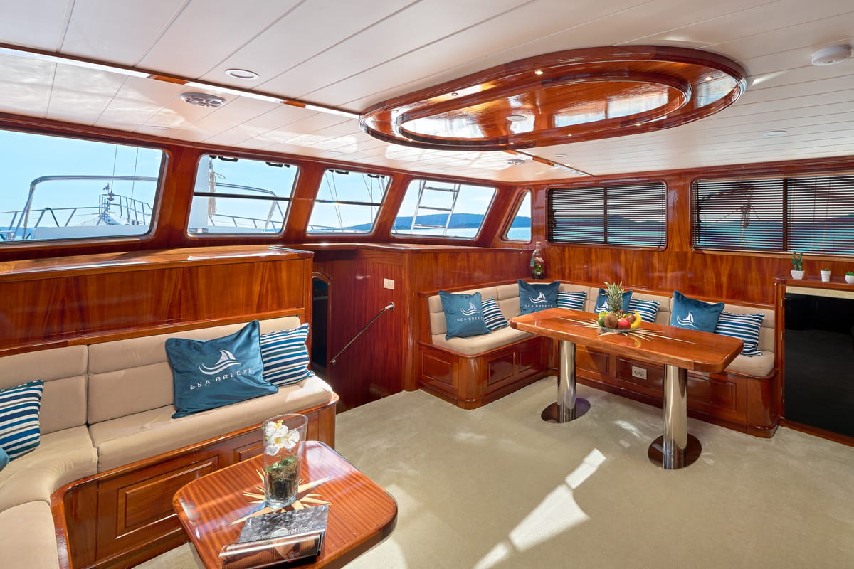 Salon of SEA BREEZE, a Gulet Gulet gulet at Dubrovnik, Croatia
