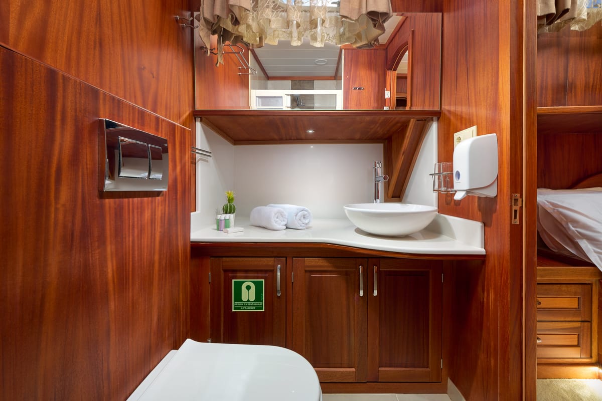 Salon of SEA BREEZE, a Gulet Gulet gulet at Dubrovnik, Croatia