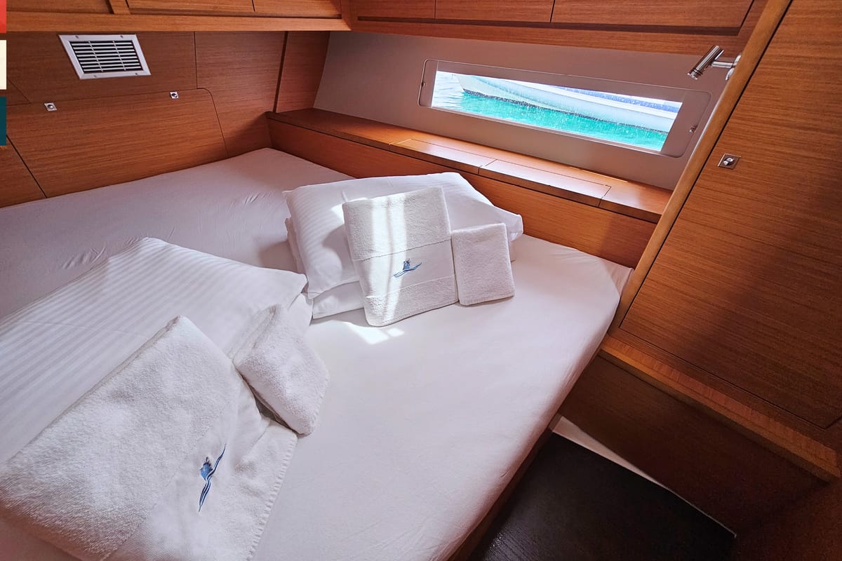 Cabin on Piano, a Dufour 470 sailboat at Općina Rogoznica, Croatia