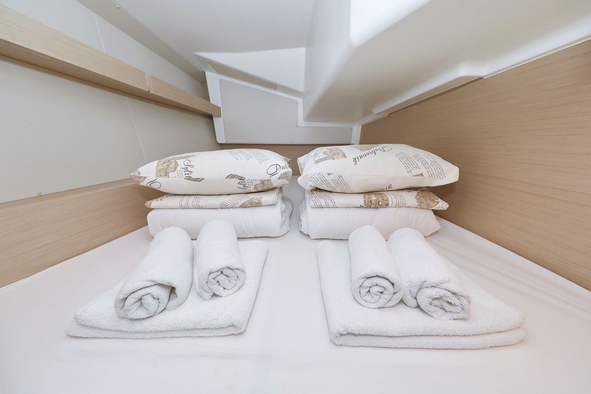 Cabin on Rooster, a Beneteau Oceanis 34.1 sailboat at Pirovac, Croatia