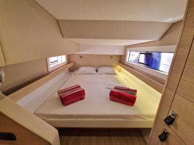 Cabin on HAKUNA, a Aventura Catamarans Aventura 37 catamaran at Sant Antoni de Portmany, Spain