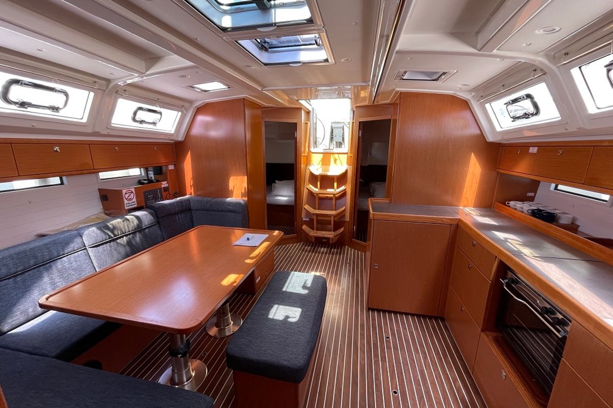 Salon of Alessandra, a Bavaria Cruiser 46 sailboat at Općina Sukošan, Croatia