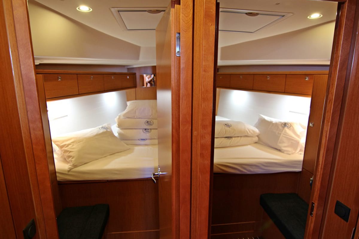 Cabin on Alessandra, a Bavaria Cruiser 46 sailboat at Općina Sukošan, Croatia