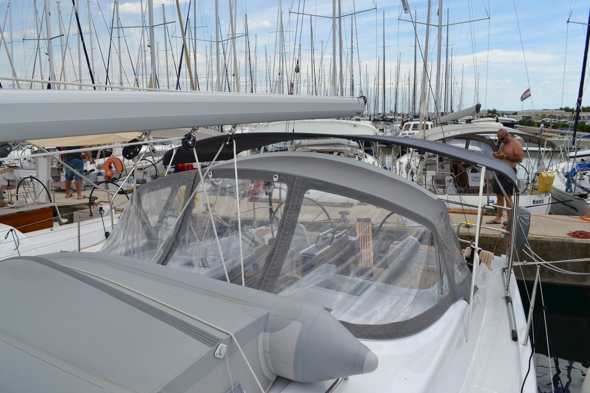 Exterior view of Vega, a Hanse Yachts Hanse 415 sailboat at Općina Sukošan, Croatia