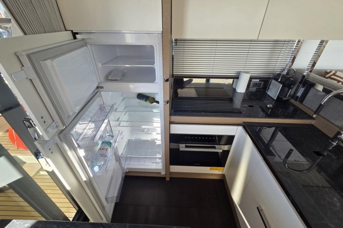 Galley of Sabijac, a Jeanneau Prestige 520 Flybridge yacht at Grad Šibenik, Croatia