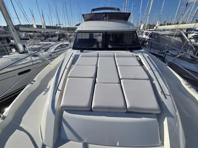Deck of Sabijac, a Jeanneau Prestige 520 Flybridge yacht at Grad Šibenik, Croatia