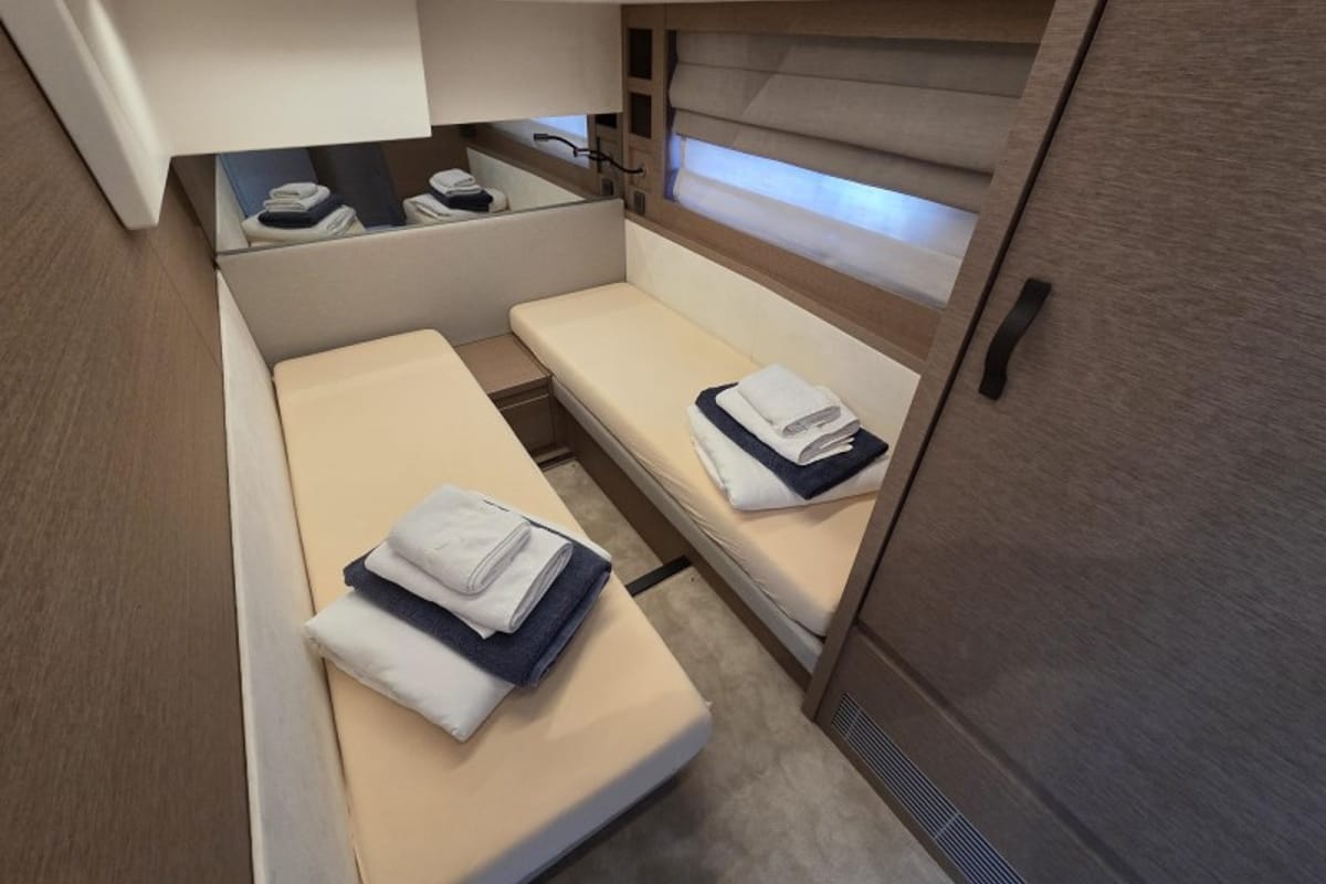 Cabin on Sabijac, a Jeanneau Prestige 520 Flybridge yacht at Grad Šibenik, Croatia