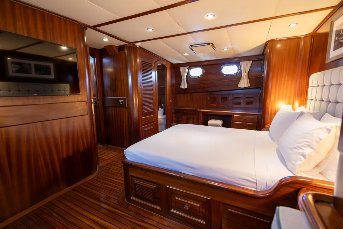 Cabin on Capricorn 1, a Custom Made Capricorn 1 yacht at Lavreotiki Municipal Unit, Greece
