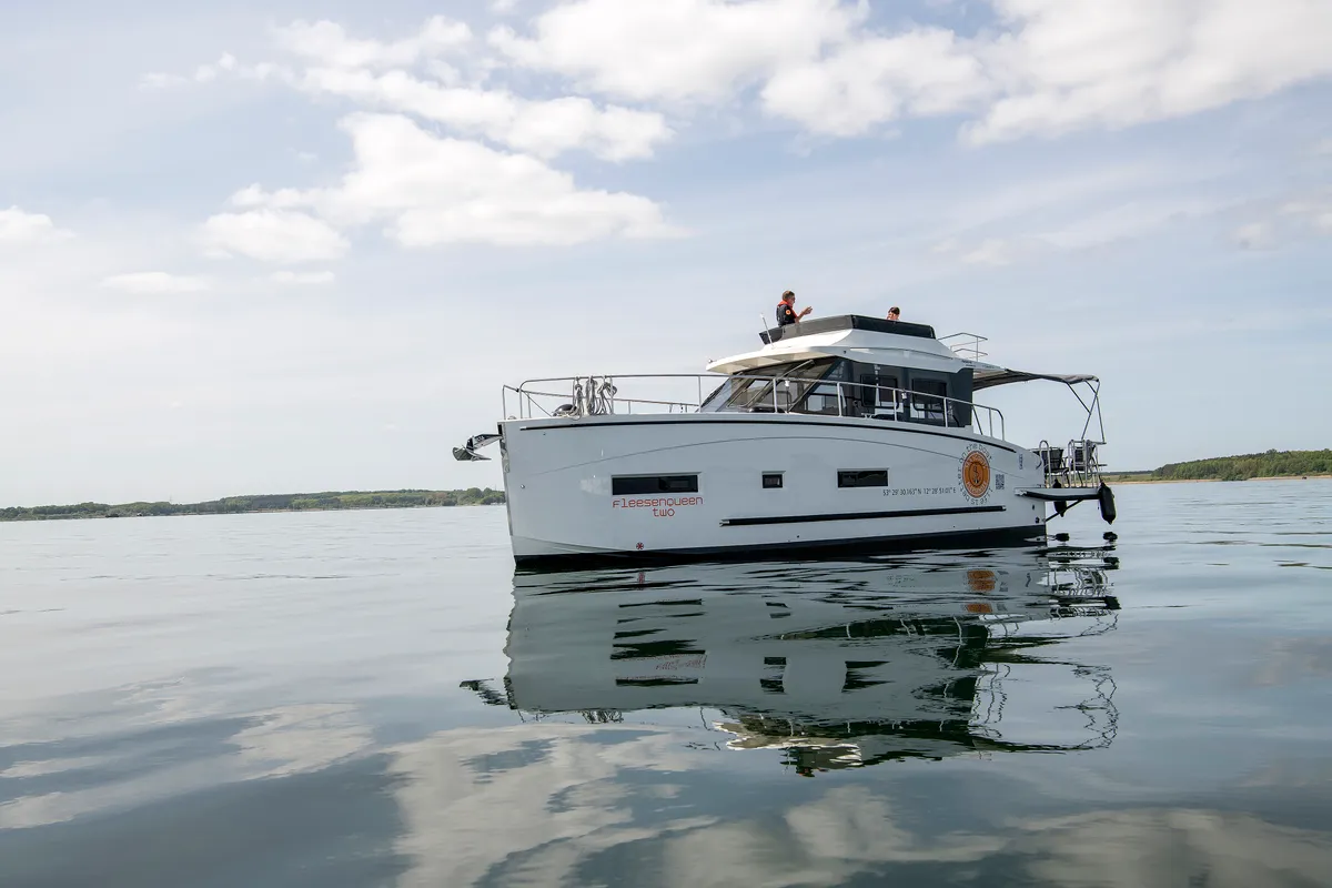 Fleesenqueen One, a Cobra Yachts Futura 40 Grand Horizon yacht at Göhren-Lebbin, Germany