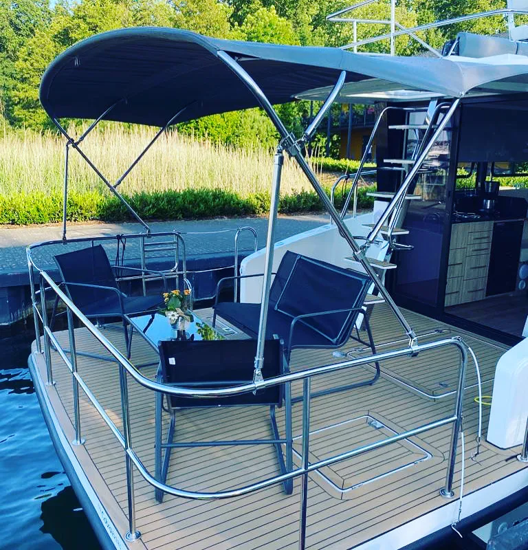 Fleesenqueen One, a Cobra Yachts Futura 40 Grand Horizon yacht at Göhren-Lebbin, Germany
