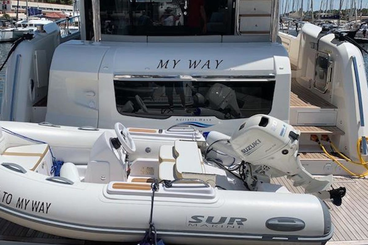 MY WAY, a Absolute Yachts Navetta 48 motorboat at Općina Rogoznica, Croatia