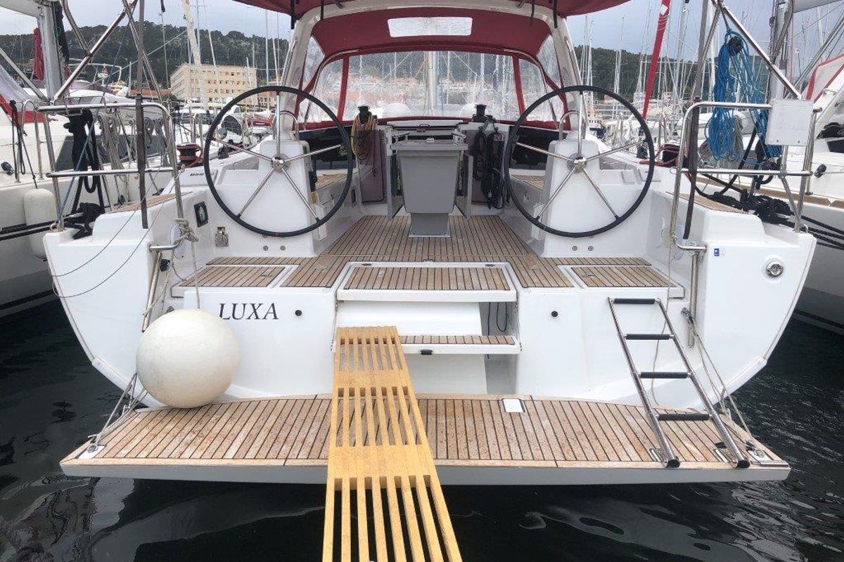 Head on Luxa, a Beneteau Oceanis 41.1 sailboat at Split, Croatia