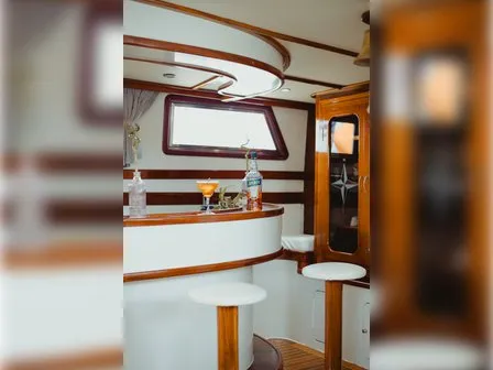 Salon of Anemos & Almyra, a Mariner Don 17 Ltd Anemos & Almyra yacht at Saranda, Albania