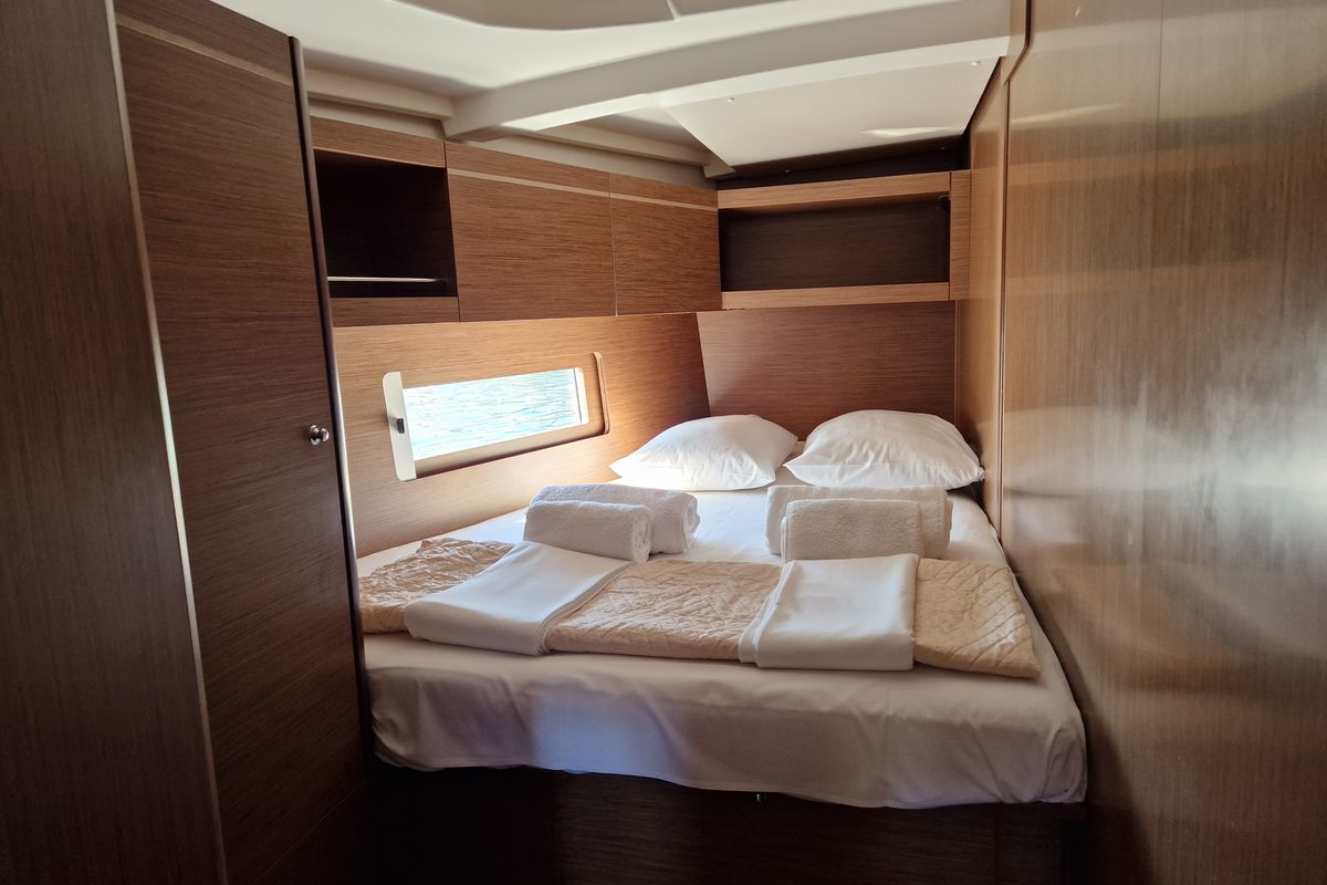 Cabin on Athanasia, a Beneteau Oceanis 46.1 sailboat at Athens, Greece