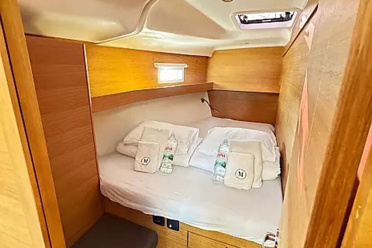 Cabin on Epetion, a Elan Impression 50.1 sailboat at Grad Trogir, Croatia