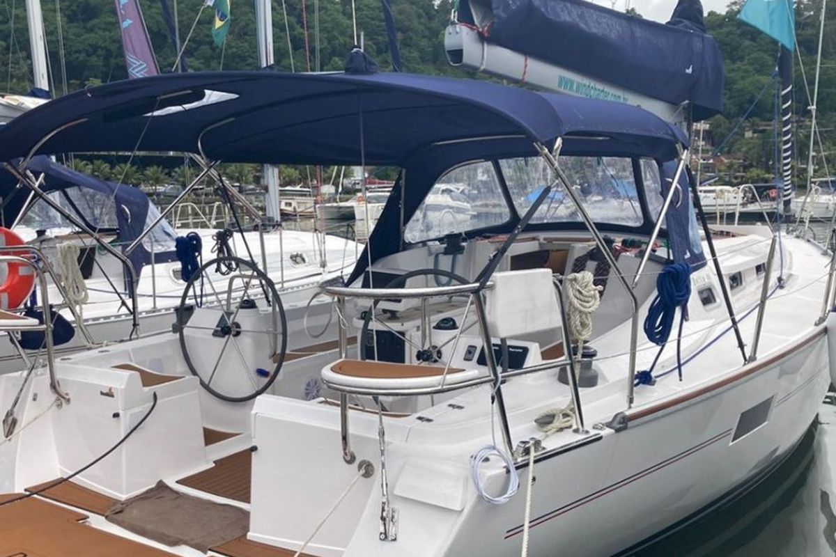 Exterior view of Nossa Toca, a Delta 41 sailboat at Paraty, Brazil