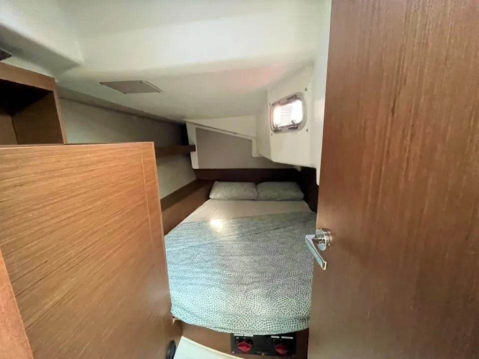 Cabin on Rookie, a Beneteau Oceanis 34.1 sailboat at Split, Croatia