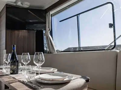 Liberty - Luxury 4, a Cygnet Liberty motorboat at Douelle, France