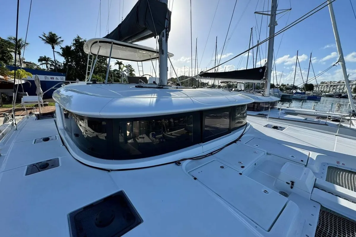 Bula, a Lagoon Lagoon 46 catamaran at Bonifacio / Bunifaziu, France