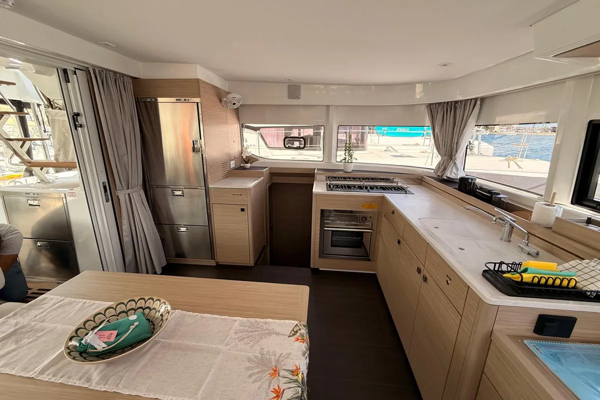 Dona, a Lagoon 43 catamaran at Seget Donji, Croatia