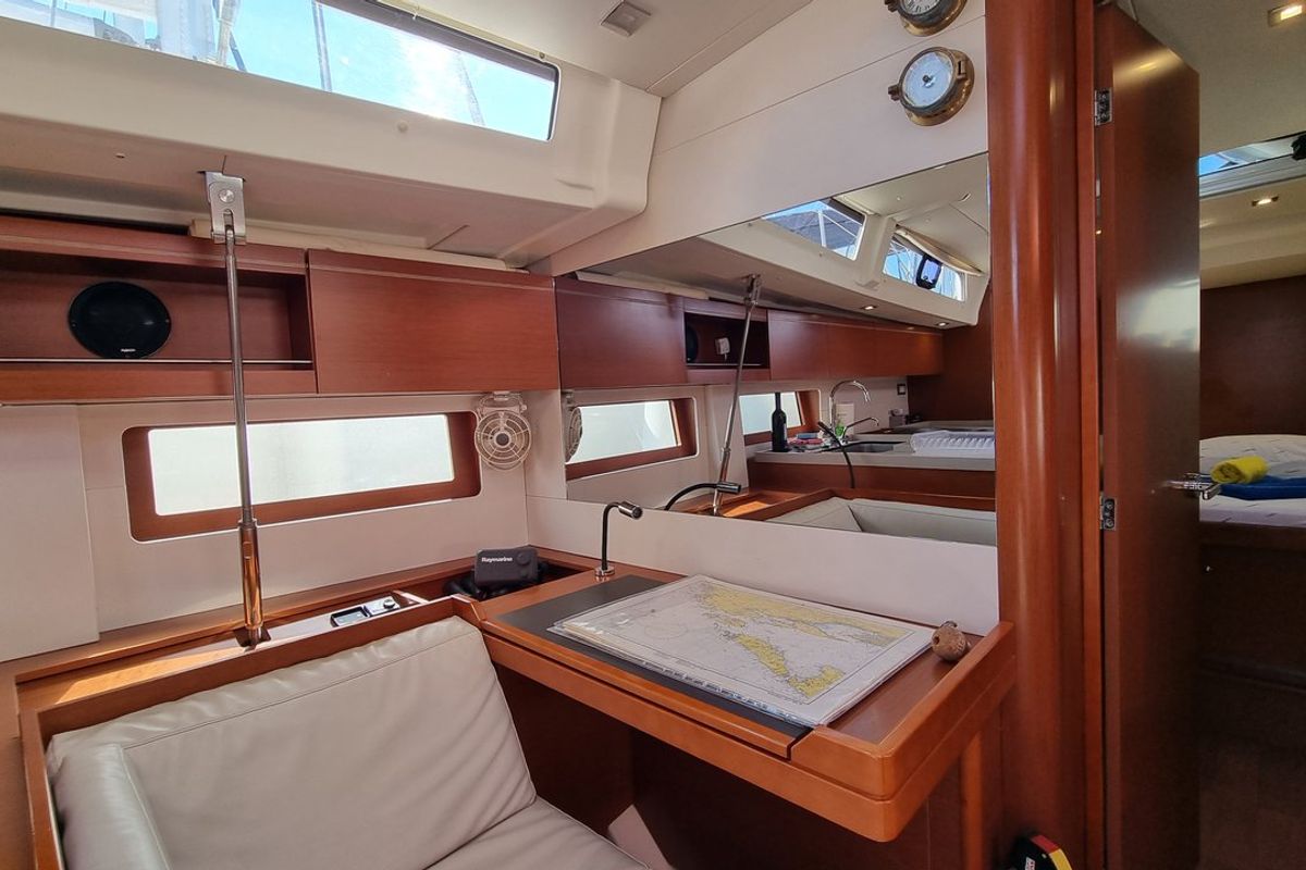 Salon of South Point, a Beneteau Oceanis 51.1 sailboat at Split, Croatia