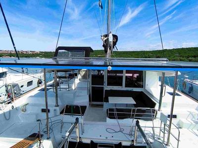 Deck of Independent I, a Lagoon 400 S2 catamaran at Punat, Croatia