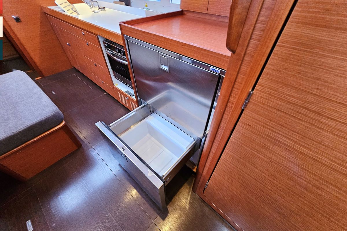 Galley of Nadine AC/Gen, a Dufour 460 Grand Large sailboat at Općina Rogoznica, Croatia